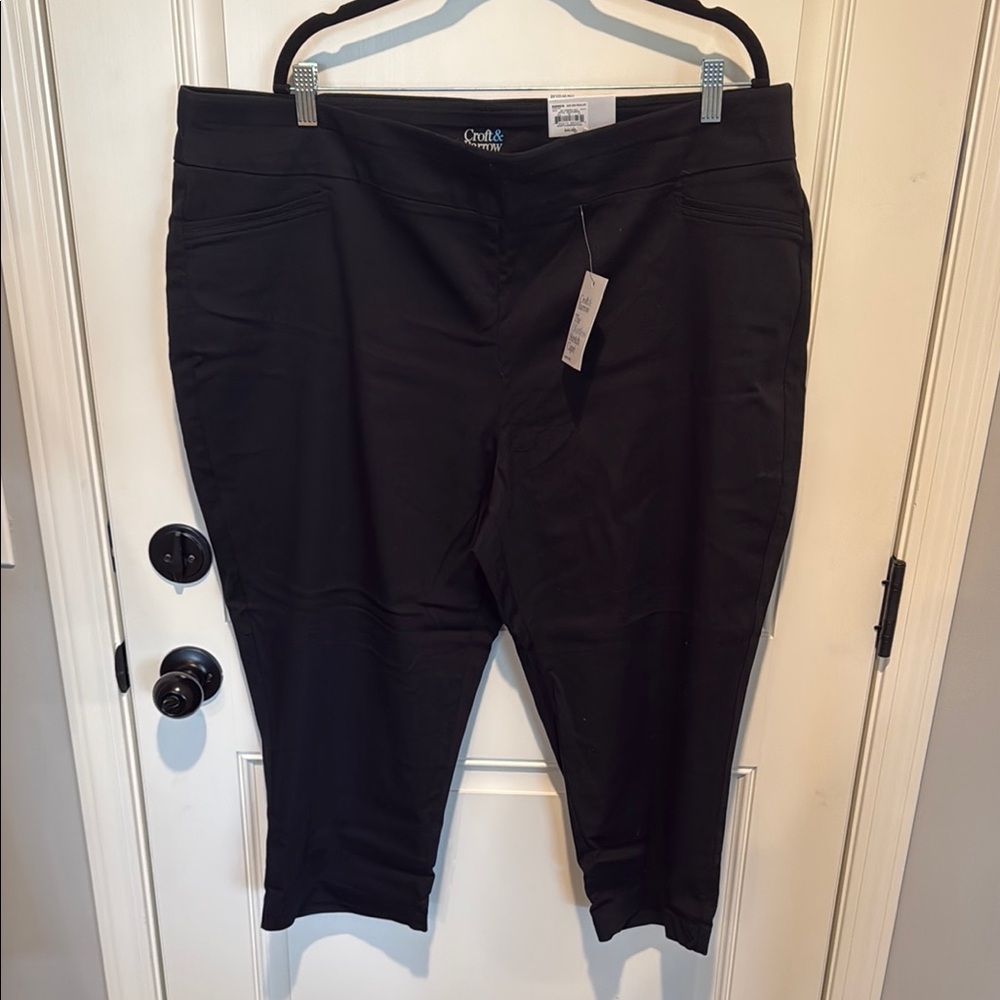 Black Croft & Barrow Stretch Capri